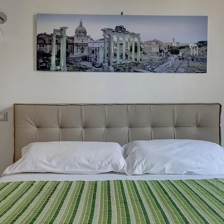 La Casa Sui Fori Rome